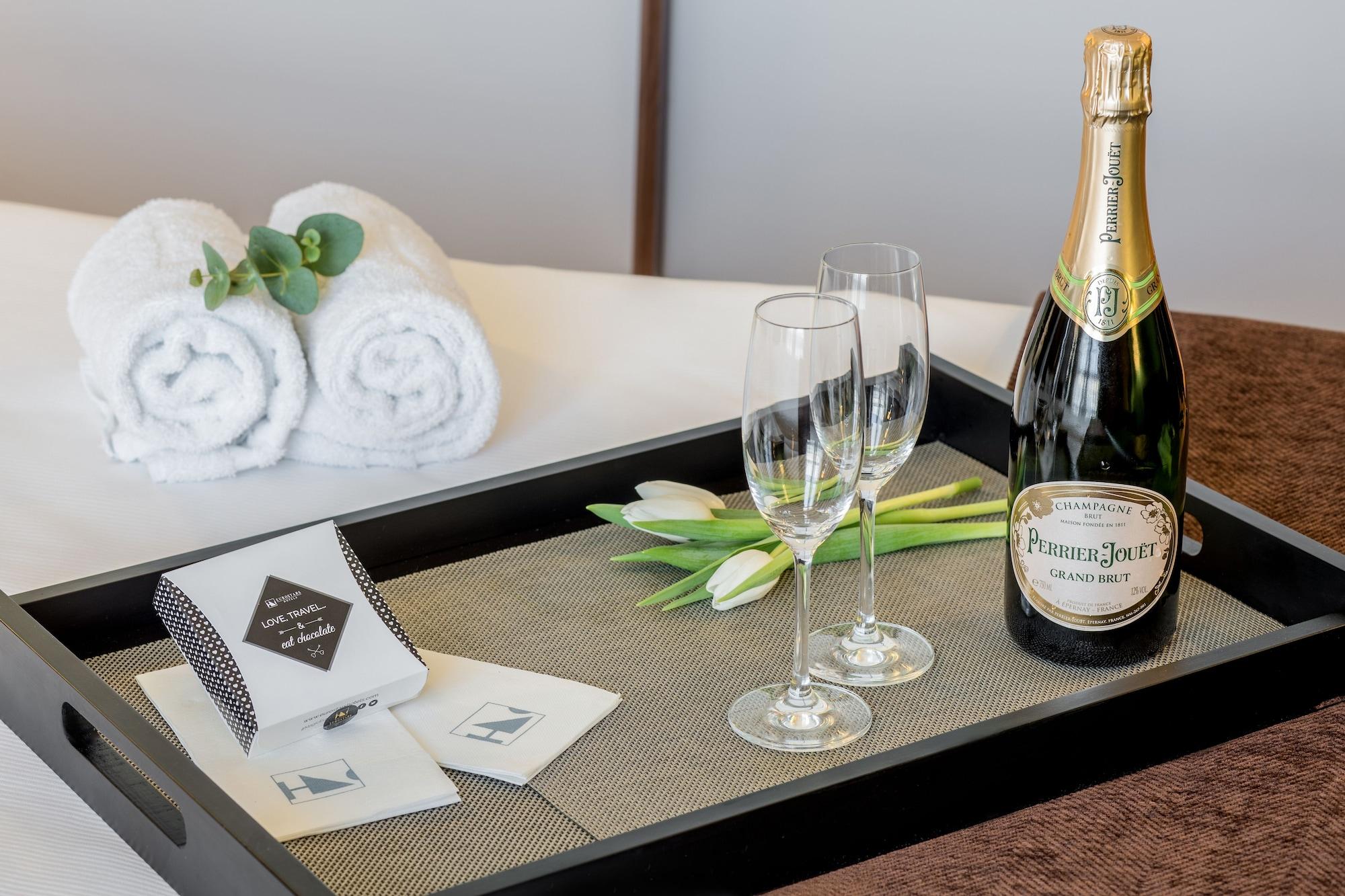 Eurostars Rey Fernando Hotel Zaragoza Bagian luar foto