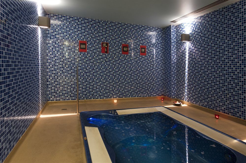 Eurostars Rey Fernando Hotel Zaragoza Bagian luar foto